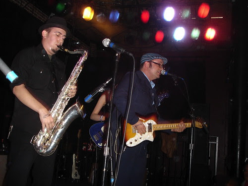 20071213 009 Aggrolites Monkey Struts at Slims.JPG