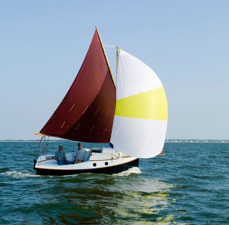 sailing canoe force 5 wind - grumman canoe - youtube