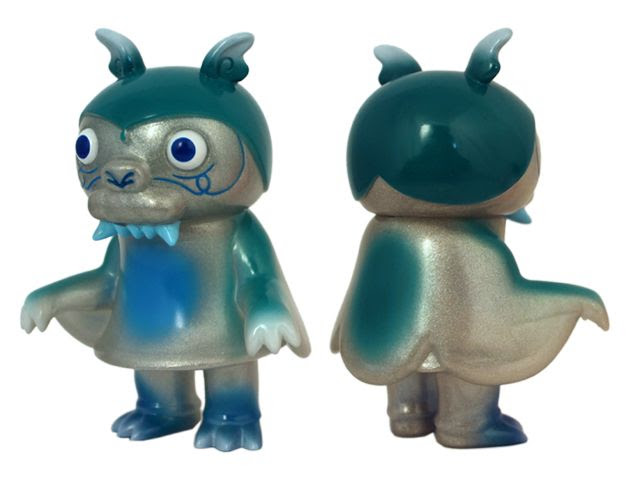 Bwana Spoons x Super7's Steven The Bat (Twilight Skies Edition).