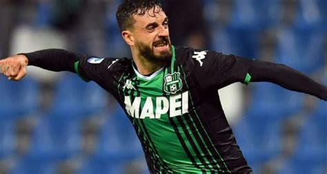 Sergio caputo discography and songs: Francesco Caputo in Nazionale, il bomber del Sassuolo