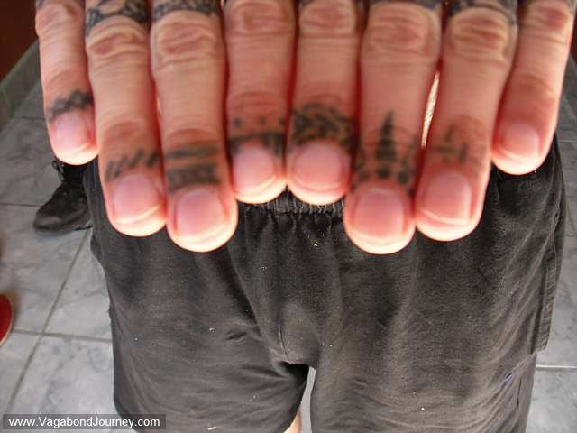 finger tattoos re-creation