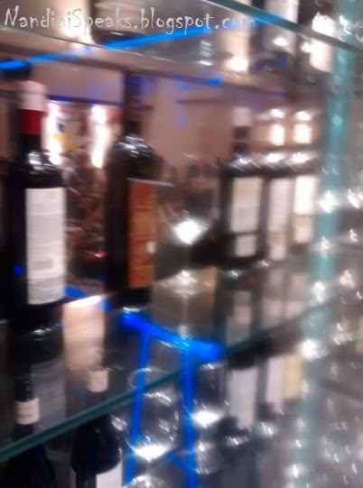 OUT OF THE BLUE RESTAURANT, LE SUTRA