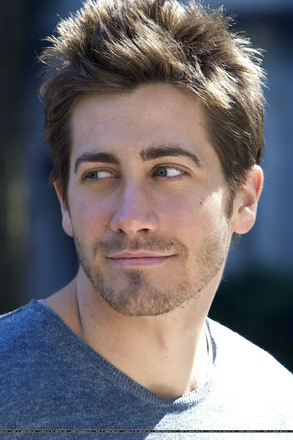 Jake Gyllenhaal - Jake Eyes/Sunglasses Thread #7: Because ...