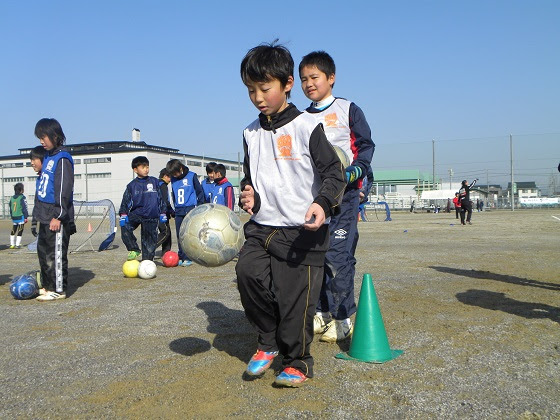２ １ 土 瑞穂市少年サッカー教室 レポート 新着情報 Fc岐阜オフィシャルサイト