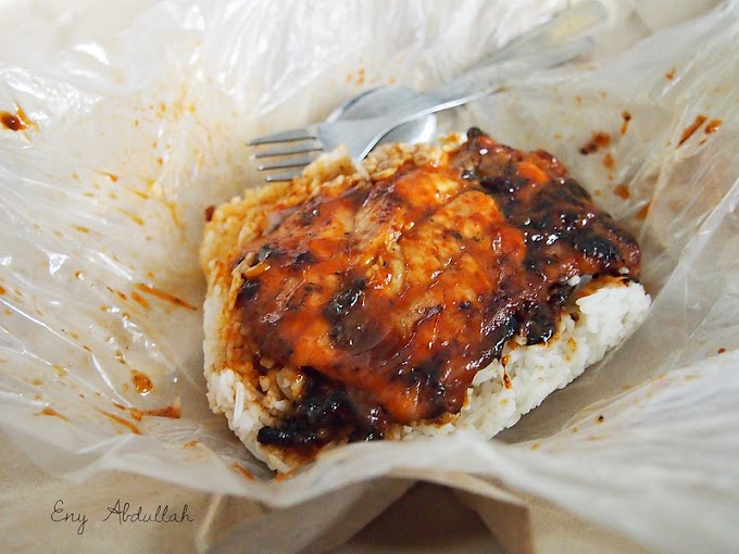 Nasi Lemak Ayam Panggang