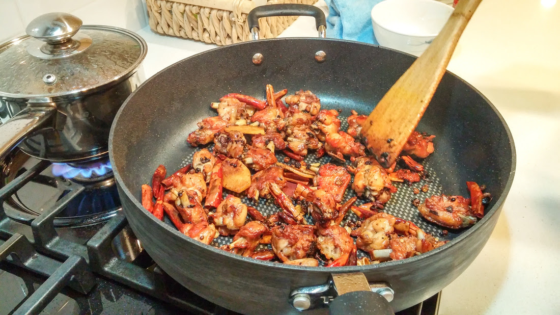 -- Spicy Chicken Wings with Chillies (辣子鸡) - Salt & Spices