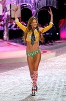 Victorias Secret | Victorias Secret Hot Models | Victorias Secret Fashion Show 2008 Pictures