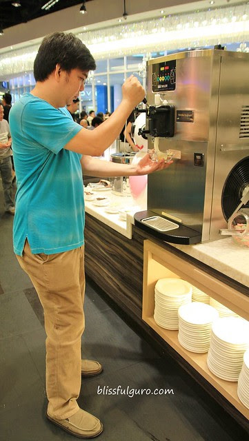 Vikings Luxury Buffet SM City North EDSA