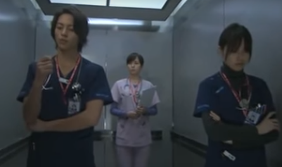 山下智久 新垣結衣 戸田恵梨香 比嘉愛未 浅利陽介 月9 コード ブルー ドクターヘリ緊急救命 The Third Season の腕時計 Zenmaiのココ東京