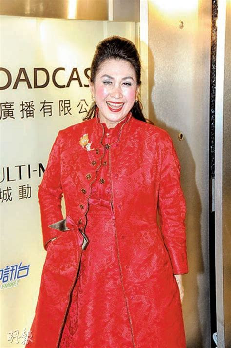 王玉環（agassi wang yu huan ，1956年4月10日－），中韓混血兒，前香港女演員，曾就讀韓國. ç¡æå¾©åºå¹å ççç'°ï¼ä¸ä¸åä¿éª - æå ±å æ±ç(å¤å«å¤) - Ming Pao Canada Toronto