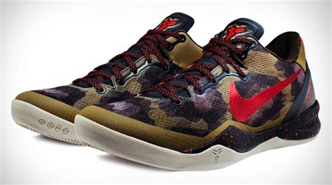 This is a condition in which your plantar fascia, a ligament in your foot that connects your toes to your heel, tightens up. The 10 Best Basketball Sneakers for Players with Flat Feet