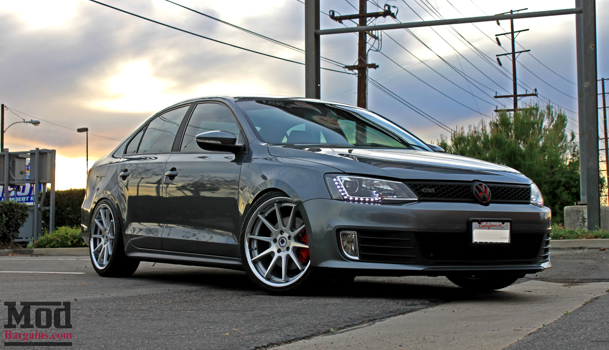 Hi all, i have been asked several times exactly how i did my joey mod on my jetta headlamps. Quick Snap: John Iâs Slick Custom MK6 2012 VW Jetta GLI