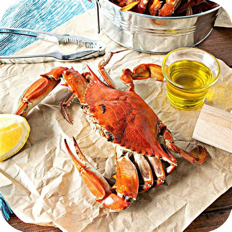 You can figure 1 pound of crab legs per person. lintonseafood.com: Large Blue Crabs (bushel)
