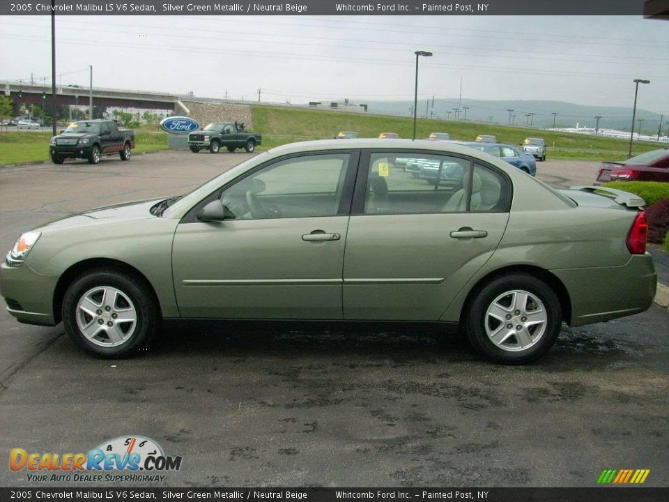 2005 Chevrolet Malibu Ls V6 Sedan Silver Green Metallic Neutral Beige Photo 12 Dealerrevs Com