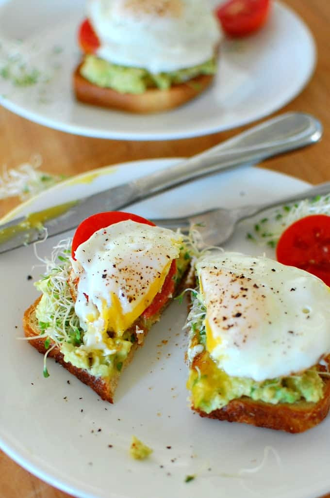 Avocado Toast with Fried Egg | Joe's Healthy Meals