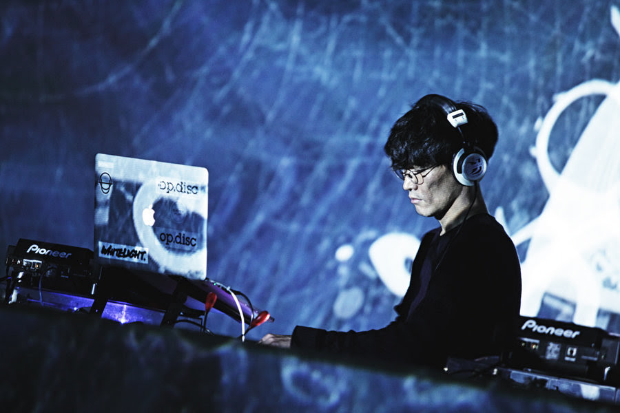 大人気バンド サカナクションのかっこいい高画質画像 壁紙まとめ 写真まとめサイト Pictas