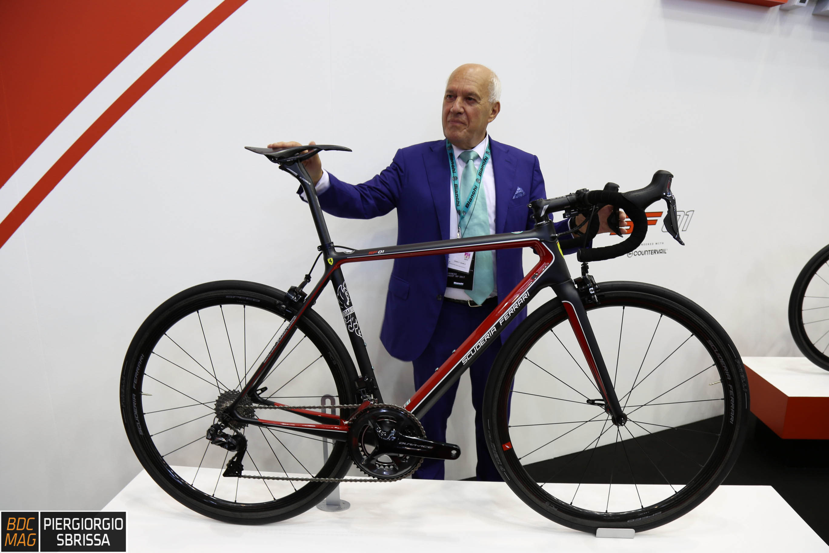 bicicletta bianchi ferrari