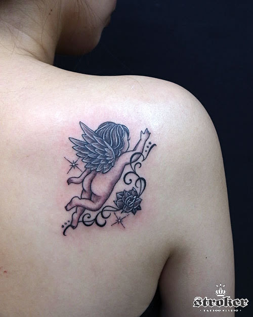 お花 蝶 天使と薔薇 文字 Stroker Tattoo