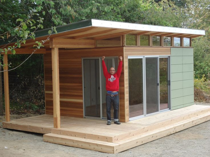  client works from homt at his Modern-Shed home office with a deck