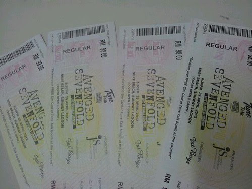 Tiket by pauzikassim