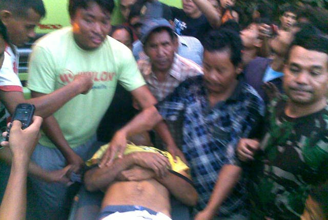 Jamat Tewas Gantung Diri di Tiang PJU