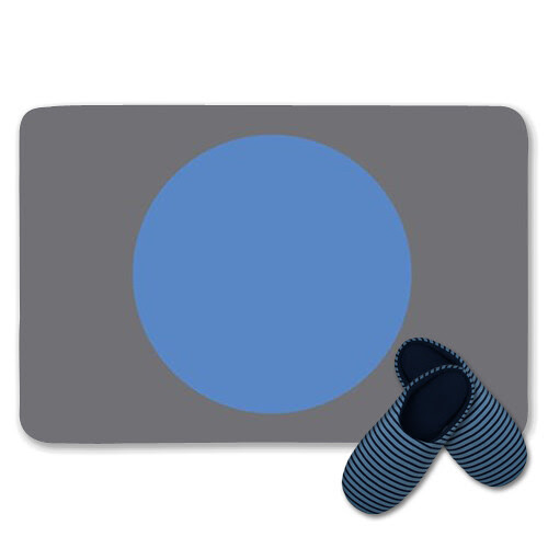 Gray doormat