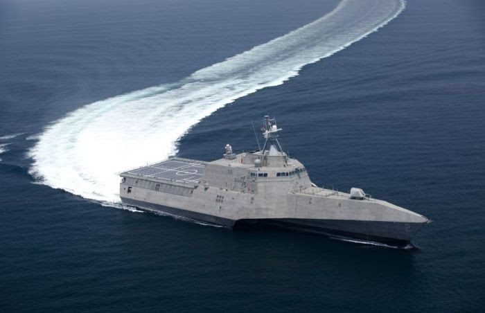 USS Independence (15 pics)