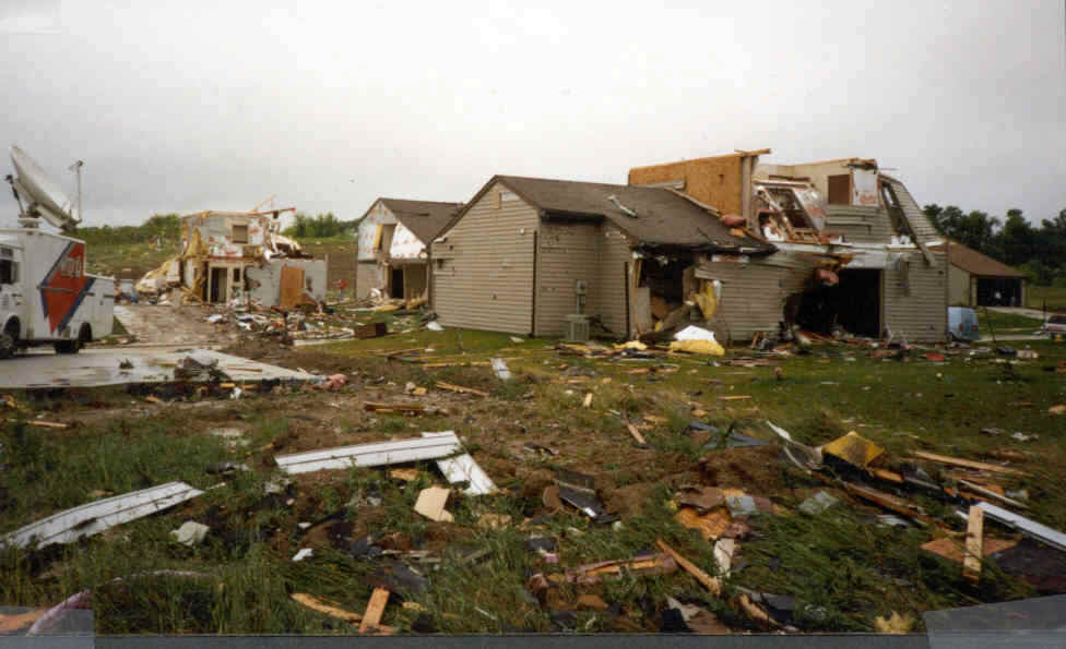 Northern Indiana Funnel Cloud, Tornado, and Tornado Damage Picture Page