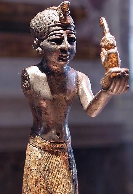 Pharaoh Seti I offers Maat