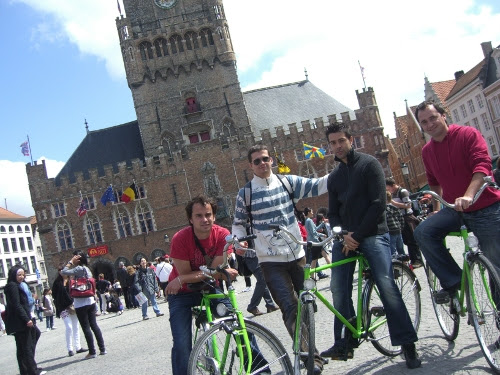 Brujas en bici