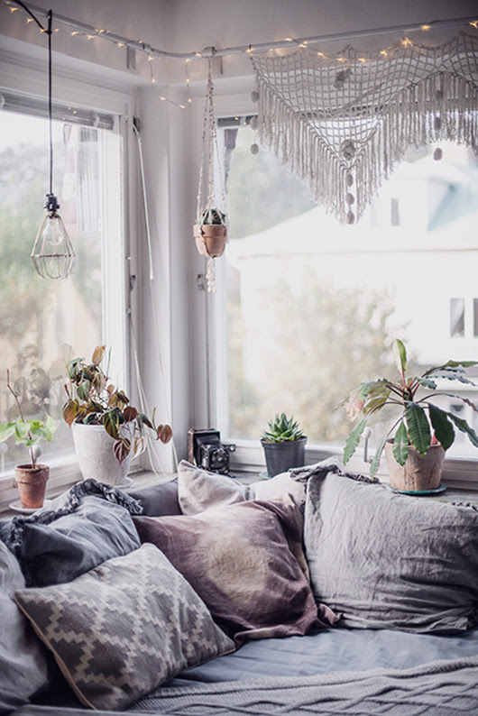 Cozy Home That Blend Vintage With Modern Boho Decoholic Cozy Home That Blend Vintage With Modern Boho Decoholic