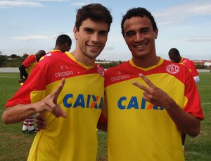 Rodrigo Pimpão e Alfredo - América-RN (Foto: Edmo Nathan/Divulgação)