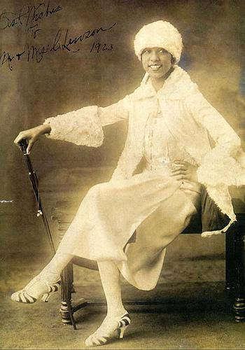 Josephine Baker: The Black Pearl.