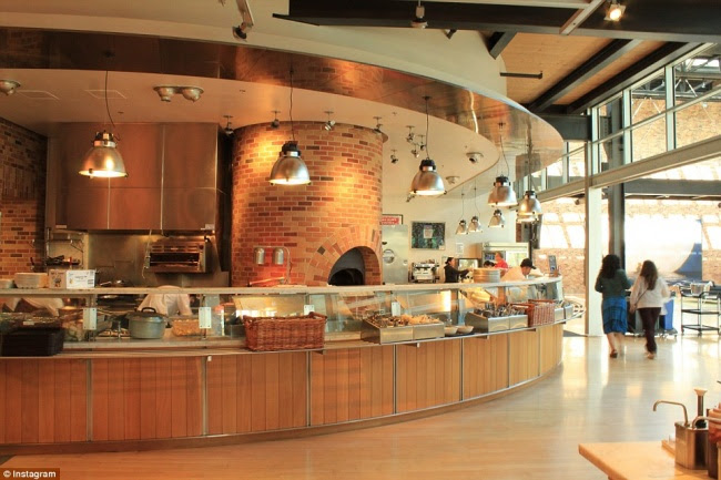 كافتيريا بيكسار