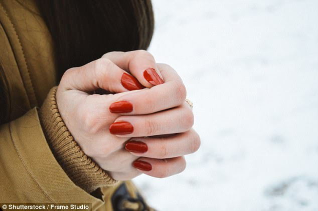 Eating spicy foods, staying hydrated and getting active can open up your arteries making it easier for blood to flow to your cold hands and feet, according to a Wisconsin-based doctor 