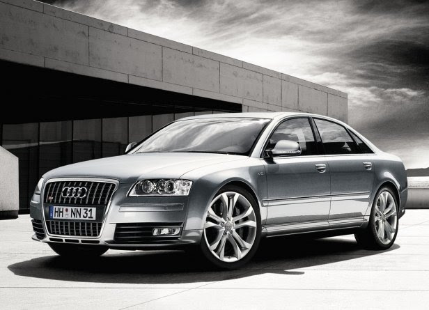 Audi S8