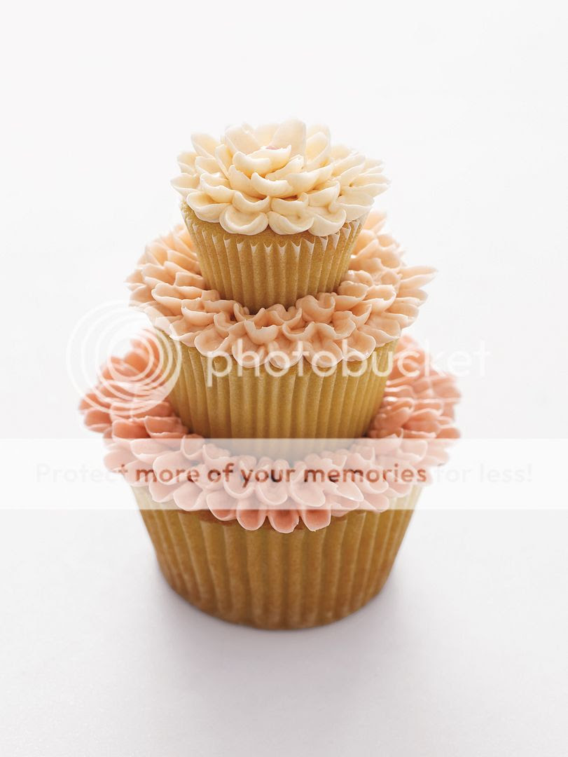 Martha 3-tiered cupcake photo martha3tiered.jpg