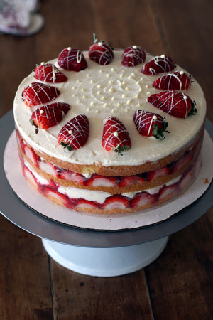 Strawberry Cream Cake