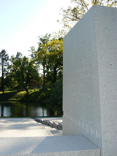 Blue-Sky Mausoleum, Buffalo