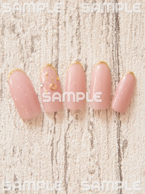 美美人ネイル スタイル写真レンタルサービス Vivitto Nail シンプルきれいめネイル