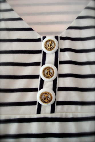 Sailor buttons
