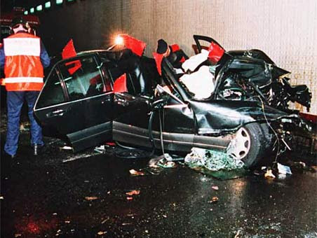 princess diana crash scene photos. princess diana crash scene.