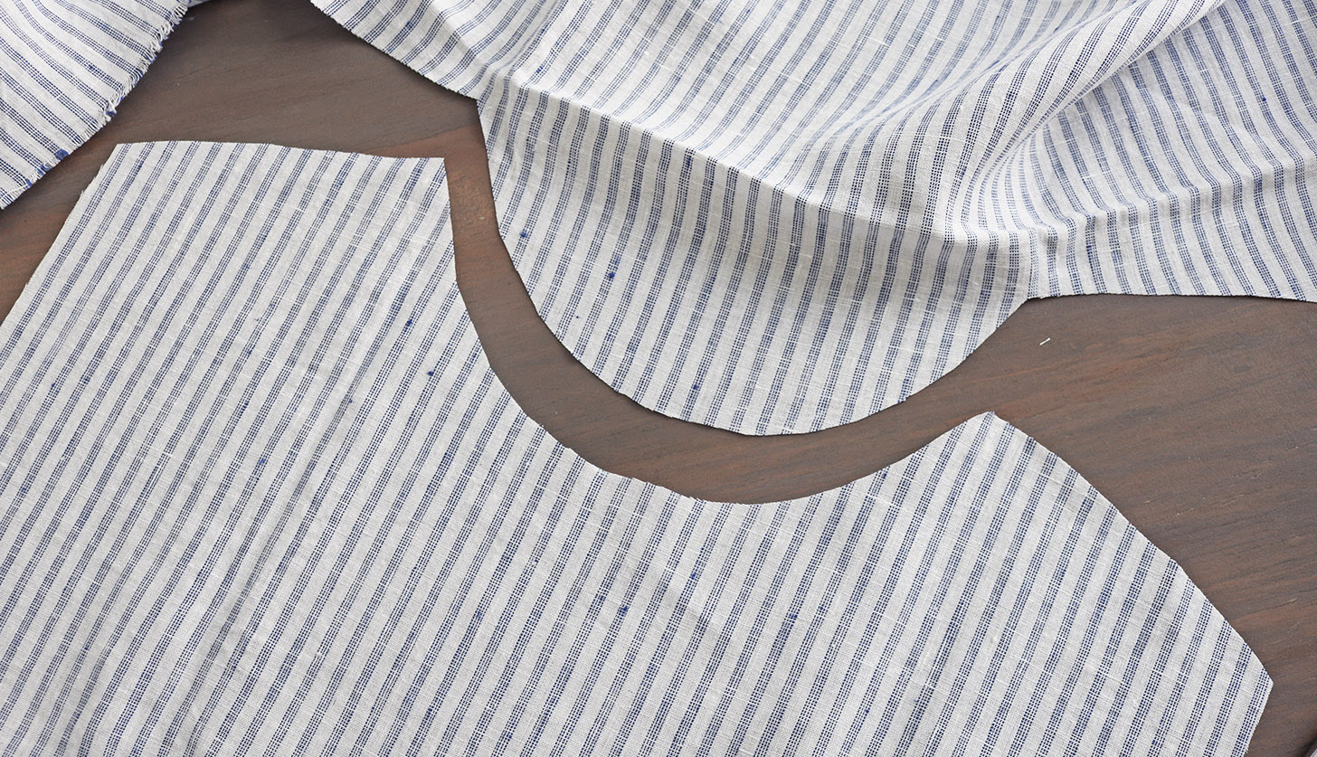 photo 3 Neckline cut_zps3allatf3.jpg