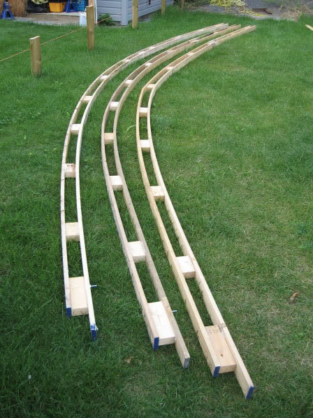 Trying to draw Bow-roof gothic arch for my greenhouse 