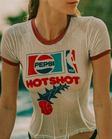 wet t shirt jiggle