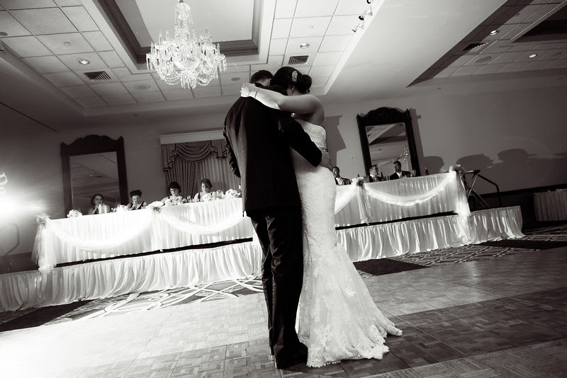 Wedding reception at the Radisson Hotel in Rockford, IL. Wedding photographer - Ryan Davis Photography - Rockford, Illinois.