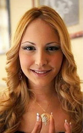 noemi letizia silvio berlusconi. Berlusconi denies any
