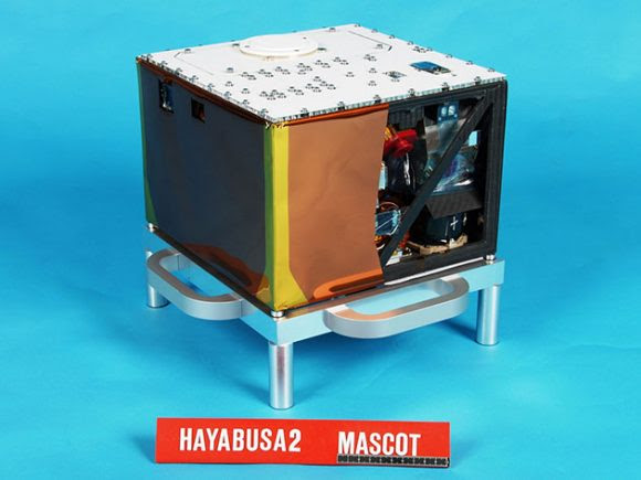 BlickMascot2_630