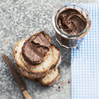 BMH_ChocolateHazelnutSpreadjbr