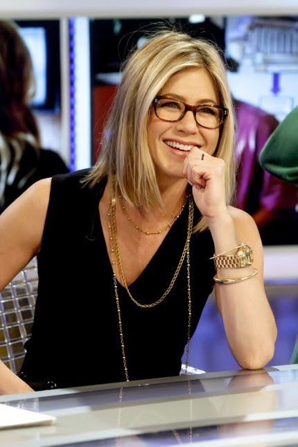 jennifer aniston and camel toe. Jennifer Aniston